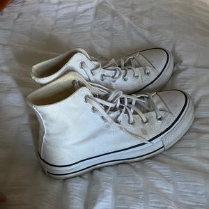 lightly worn white high top converse size 7 women’s